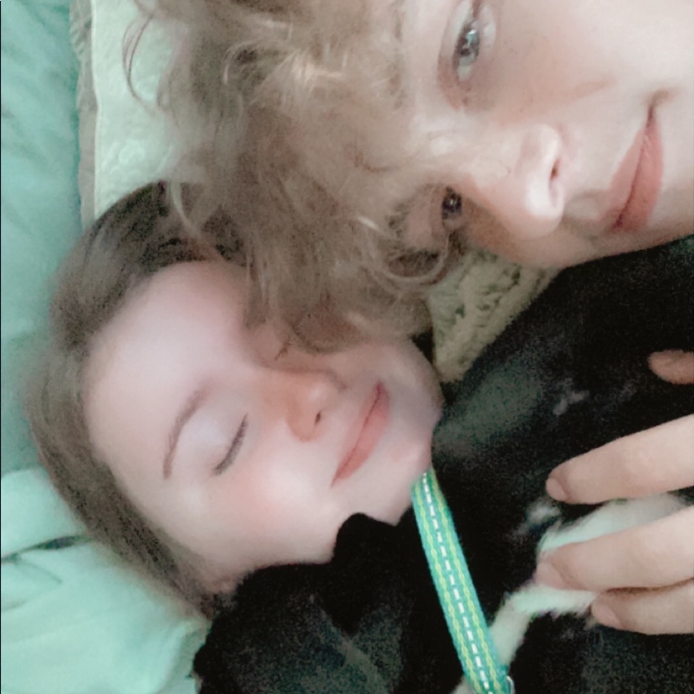 Meet your Posher, Mikayla